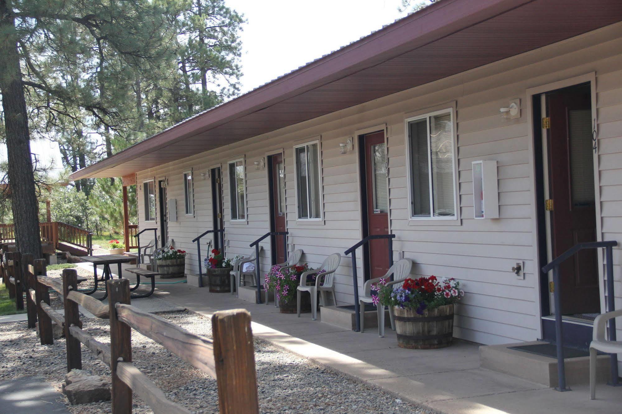 Mountain Landing Suites & Rv Park Pagosa Springs Zewnętrze zdjęcie